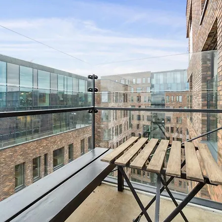 Private Seaview - 2 Balconies, 11th Floor, Elevator, Friendly Lively Area Aarhus