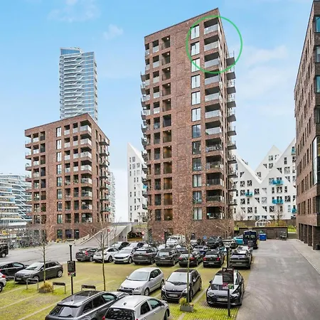 Private Seaview - 2 Balconies, 11th Floor, Elevator, Friendly Lively Area *