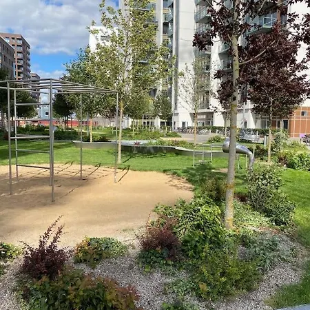 Private Seaview - 2 Balconies, 11th Floor, Elevator, Friendly Lively Area Apartment Aarhus